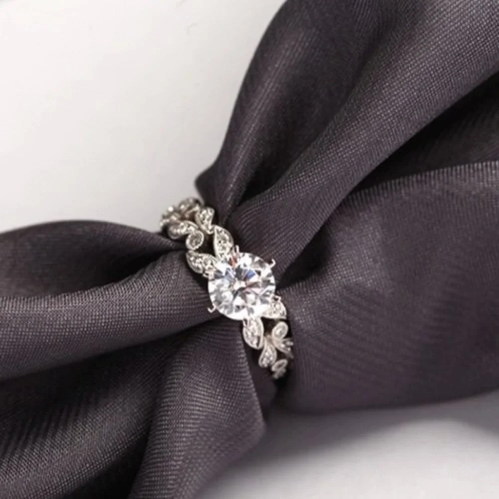 925 Silver 1.5 CTW‎ Round Solitaire Cubic Ziron 7